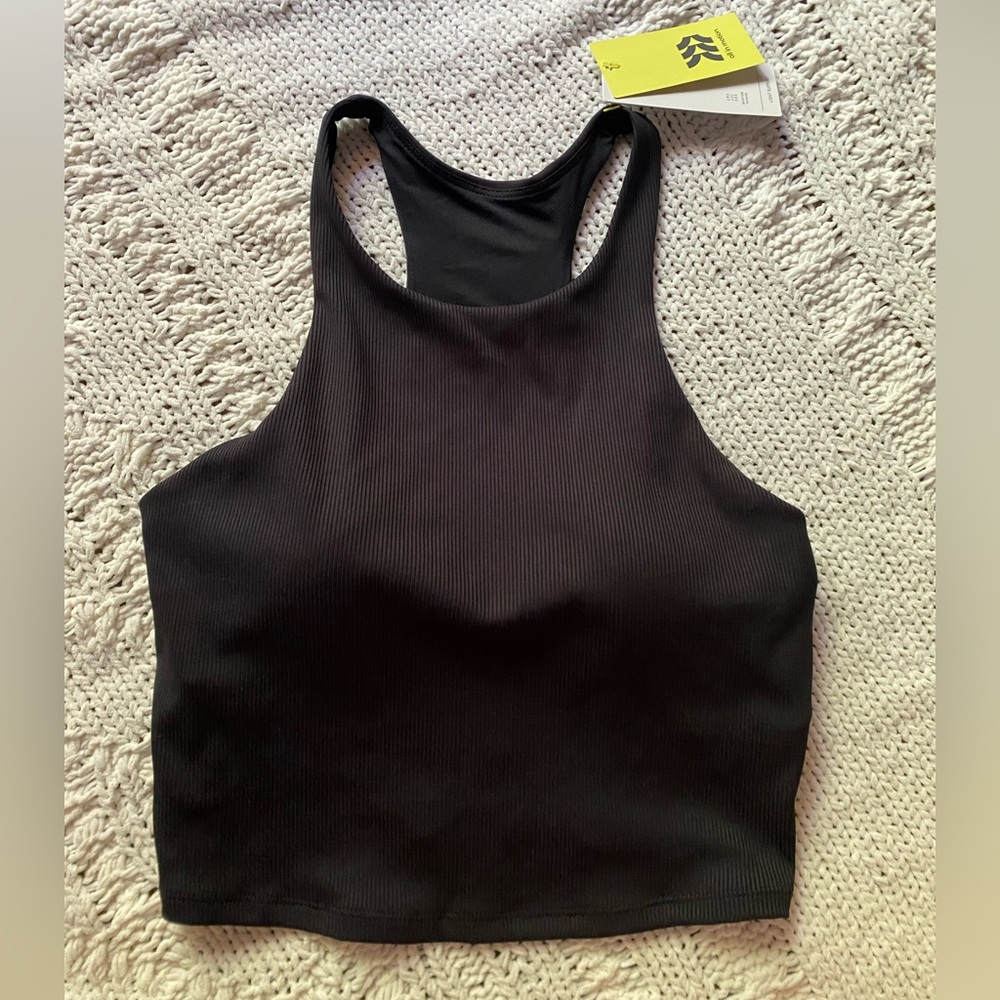All in Motion Black Rib Flex Crop workout top, Fitted Size Medium